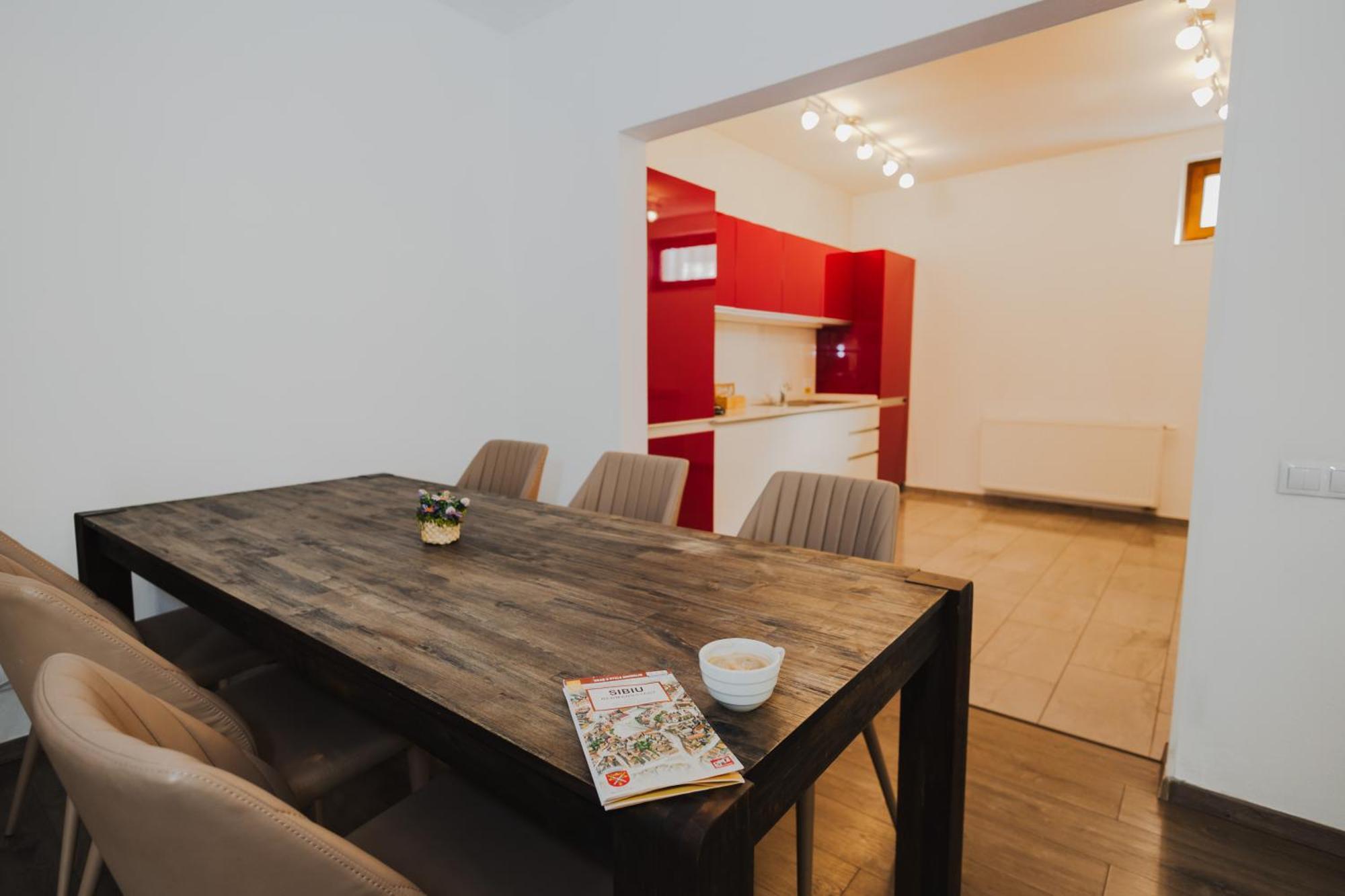 Casa Nicolae Luxury Suites Sibiu Exterior photo